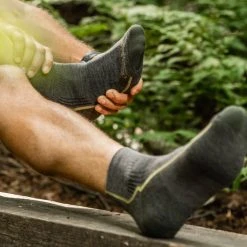 Darn Tough Hiker Quarter Cushion Socks - Men's -Active Pedal Shop 0626a214 5f05 4da3 99a6 6d12c11cf49a