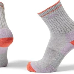 Darn Tough COOLMAX Micro Crew Cushion Socks - Women's 5 Darn Tough COOLMAX Micro Crew Cushion Socks - Women's -Active Pedal Shop 2143a746 82ab 49ce 9050 c0e50aaaf1fa