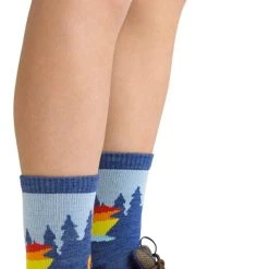 Darn Tough Van Wild Socks - Kids' -Active Pedal Shop 32a19959 6c1c 482d b2d2 7f23bf6af421