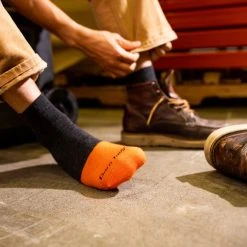 Darn Tough Steely Quarter Cushion Socks - Men's -Active Pedal Shop 3346c7f9 3128 4643 9253 41950e48cf28
