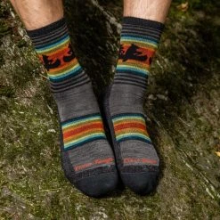 Darn Tough Willoughby Micro Crew Lightweight Hiking Socks - Men's 9 Darn Tough Willoughby Micro Crew Lightweight Hiking Socks - Men's -Active Pedal Shop 3573a25e a23d 4bec 9f73 23a3b9f0fecb