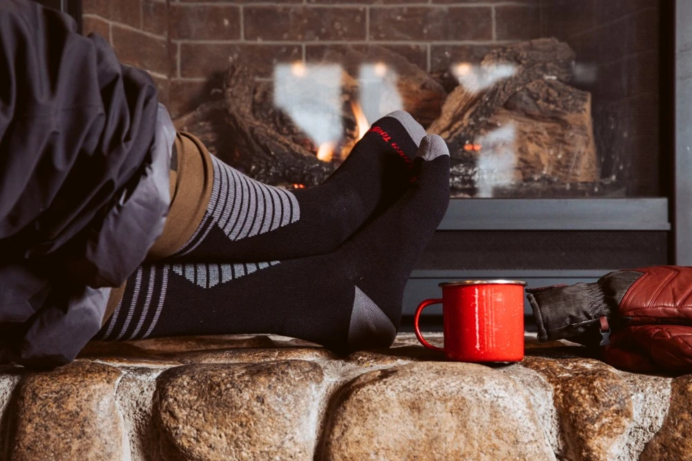 Darn Tough Thermolite Edge Midweight Socks - Men's 4 Darn Tough Thermolite Edge Midweight Socks - Men's - Image 4