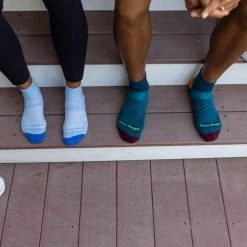 Darn Tough Run Quarter Ultralightweight Cushion Socks - Men's -Active Pedal Shop 48e71656 72b8 4325 8a59 8fa2865abe6e