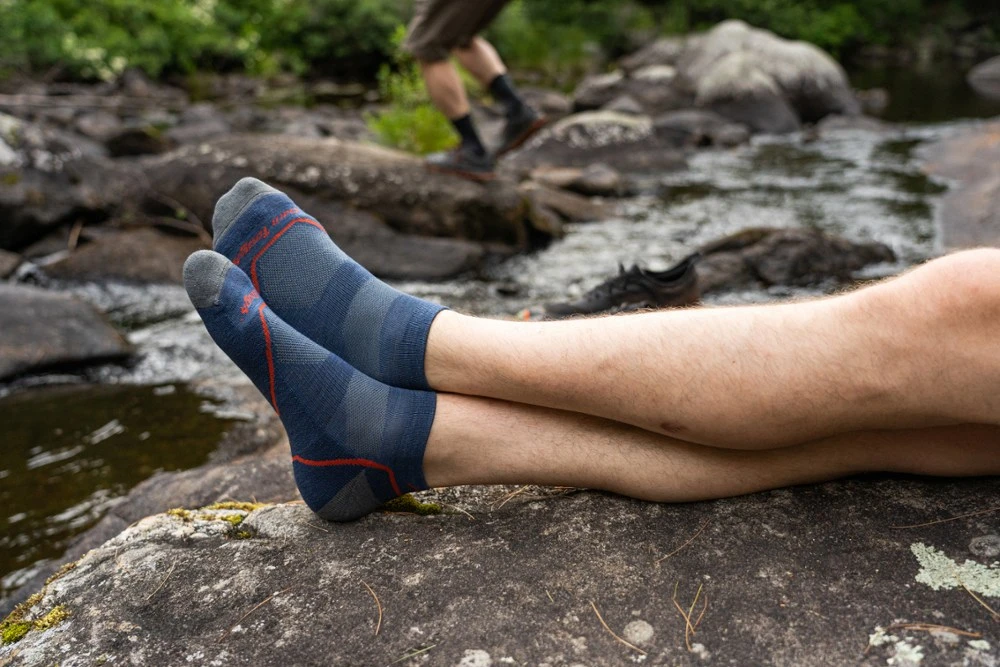 Darn Tough Light Hiker No Show Lightweight Hiking Socks - Men's 4 Darn Tough Light Hiker No Show Lightweight Hiking Socks - Men's - Image 4
