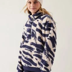 Athleta So Snug Sherpa Half-Zip Pullover - Girls' -Active Pedal Shop 7047248e 67e6 423d b997 d28175538087