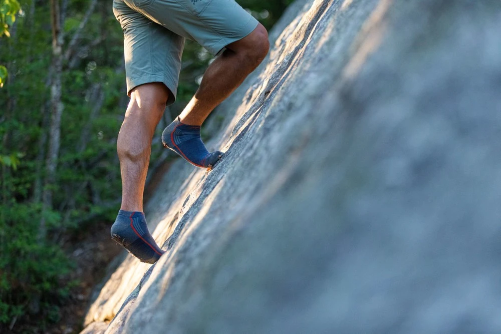 Darn Tough Light Hiker No Show Lightweight Hiking Socks - Men's 6 Darn Tough Light Hiker No Show Lightweight Hiking Socks - Men's - Image 6