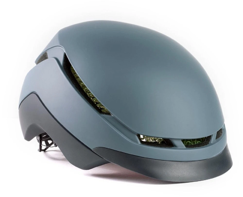 Bontrager Charge WaveCel Bike Helmet 1 Bontrager Charge WaveCel Bike Helmet