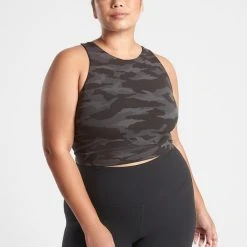 Athleta Conscious Printed Crop Top - D-DD+ Cup -Active Pedal Shop b6954f66 d198 46f2 9aec 2363543f4435