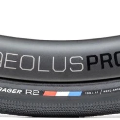 Bontrager R2 Hard-Case Lite Road Tire -Active Pedal Shop c13de114 8a8d 483a 8f27 255014e56fe6