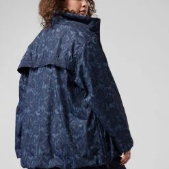 Athleta Sightseer Lace Jacket - Women's 11 Athleta Sightseer Lace Jacket - Women's -Active Pedal Shop c51a336a 518f 488b a039 906795696761