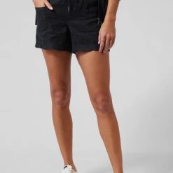Athleta Cabo Linen 4" Shorts - Women's -Active Pedal Shop ec099f46 e1d9 4223 98b4 5d21b170a91b