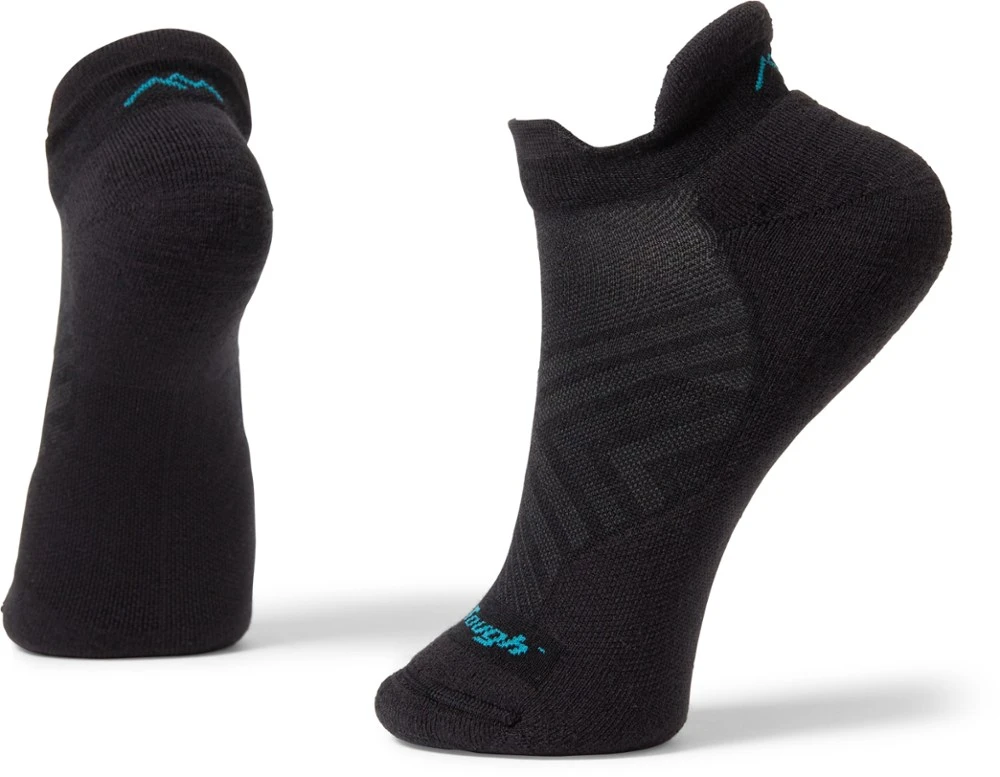 Darn Tough Run No-Show Tab Ultralightweight Cushion Socks - Women's 6 Darn Tough Run No-Show Tab Ultralightweight Cushion Socks - Women's - Image 6