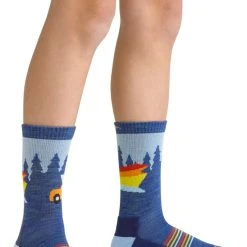 Darn Tough Van Wild Socks - Kids' -Active Pedal Shop f37f8e4d 86ad 4b9e 8ea9 11bd90cffa87