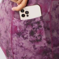 Athleta Salutation Stash Pocket II Printed 7/8 Tights - Women's -Active Pedal Shop f6808292 0e83 4a2a b596 336424007a7c