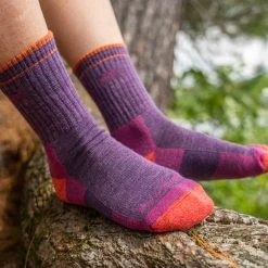 Darn Tough Hiker Micro Crew Cushion Socks - Women's -Active Pedal Shop fef9916e 8efd 4ad3 859e d5b962c721d0